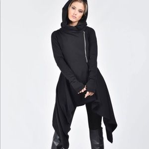 Aakasha Brand asymmetrical hoodie with thumb holes